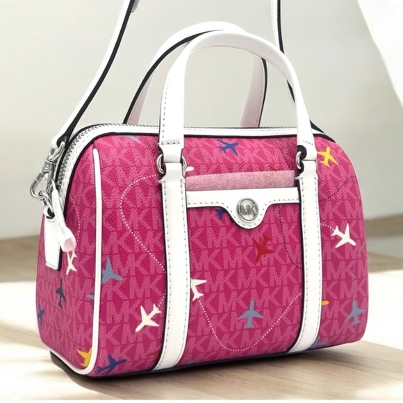 Michael Kors Small Travel Duffle Xbody Bag - Dragonfruit - Picture 1 of 8